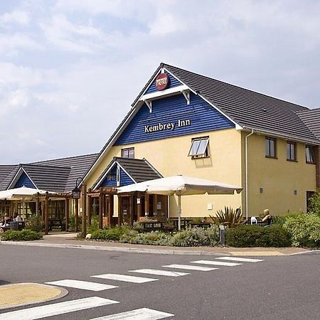 Premier Inn Swindon Central Exterior foto